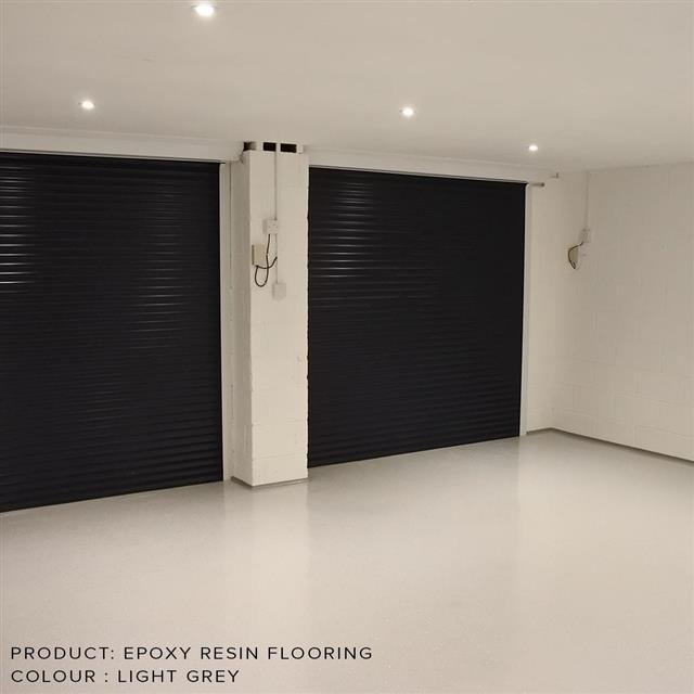 Epoxy-resin-garage-floor-grey.jpg