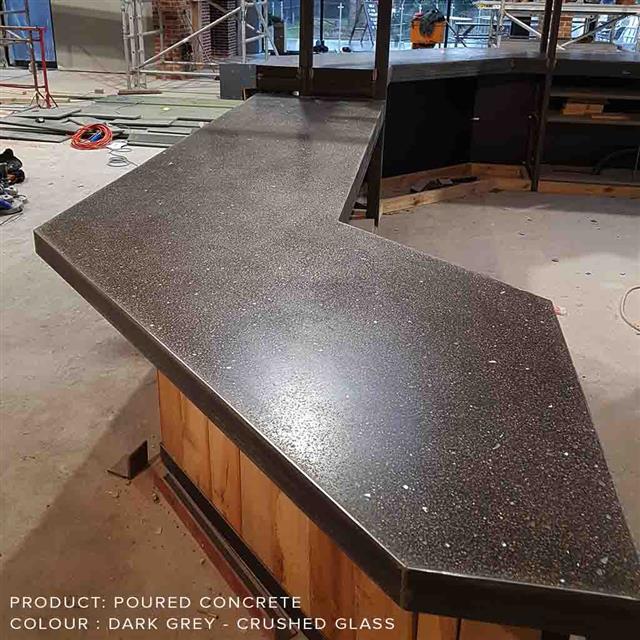 Poured-concrete-worktops.jpg