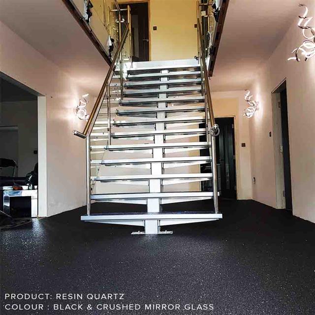 d-Black-resin-flooring-3.jpg