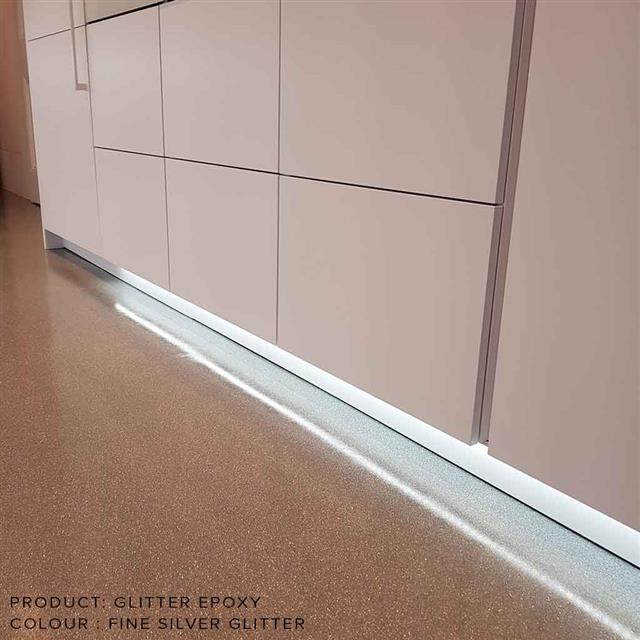 Epoxy-Resin-Floor-Glitter-Epoxy-4.jpg